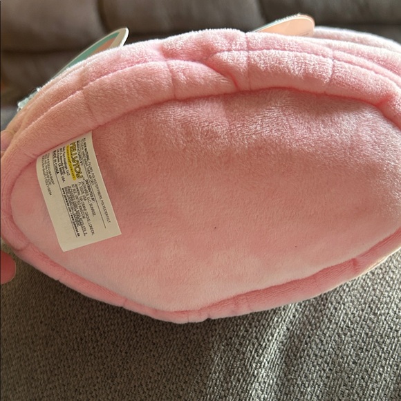 Squishmallows Pink Basket with Bunny and Carrot - Picture 3 of 3